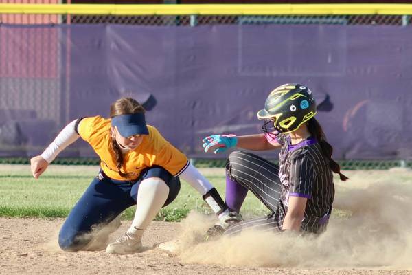 Photos: Rochelle softball faces off against Sterling