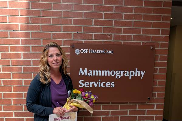 OSF Saint Katharine, Dixon honors third-quarter DAISY and Sunflower Award winners