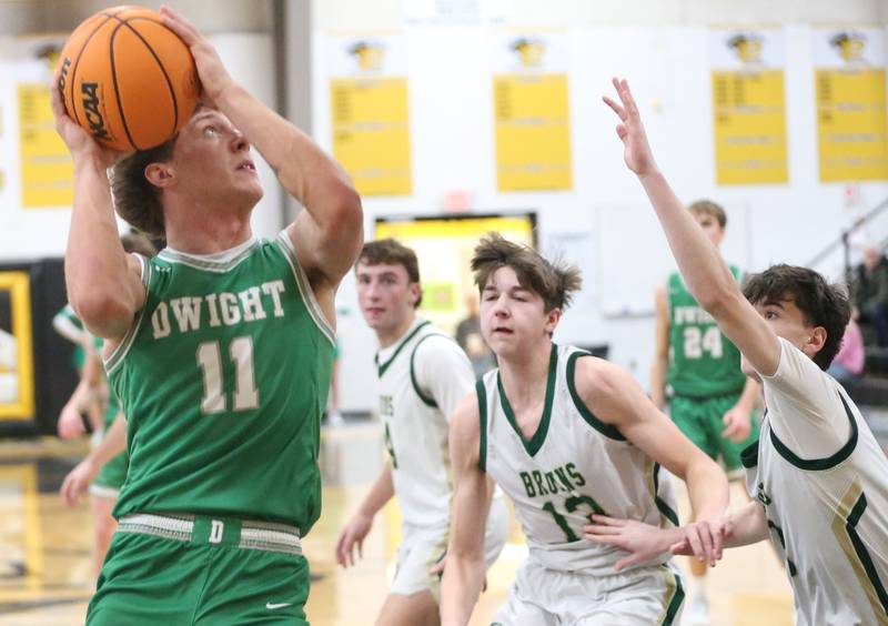 Dwight's Joey Starks eyes the hoop against St. Bede during the Tri-County Conference Tournament on Tuesday, Jan. 27, 2026 at Putnam County High School.