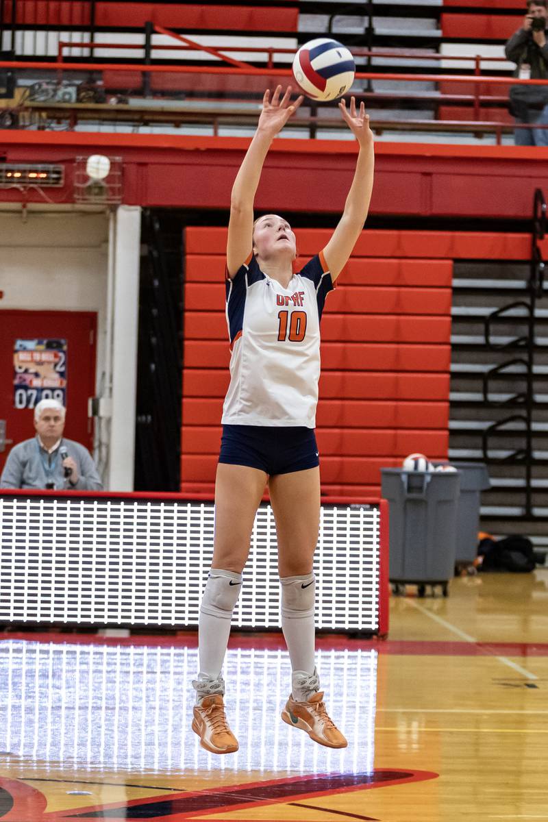 Oak Park-River Forest's Erin Dwyer sets-up a teammate during a 4A Supersectional girls volleyball game against Lockport at Hinsdale Central on Nov. 10, 2025.