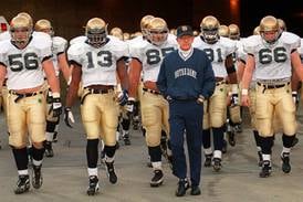 Lou Holtz, college football staple who coached Notre Dame to 1988 national title, dies at 89