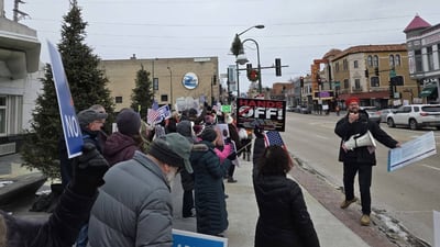 ‘Not enforceable’: St. Charles won’t enact anti-ICE ordinance, despite protests, laws in nearby towns