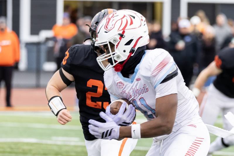 Kenwood's Kingston Watson makes a nice move during a 7A varsity football playoff game against Lincoln-Way West at Lincoln-Way West on Nov. 8, 2025.