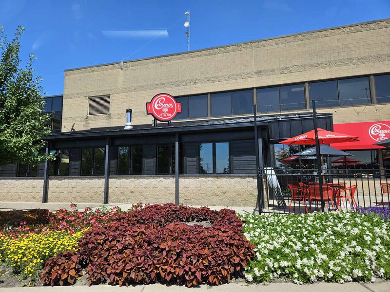 Cemenos Pizza in Joliet now has a second location. Cemenos at the Park is located at 3000 W. Jefferson St. in Joliet outside the ice rink.