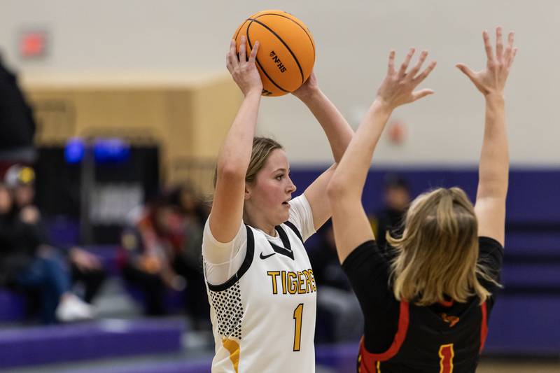 Joliet West's Maya Zanzola looks to pass during a WJOL Girls Basketball Tournament game against Tinley Park at Joliet Junior College on Nov. 18, 2025.
