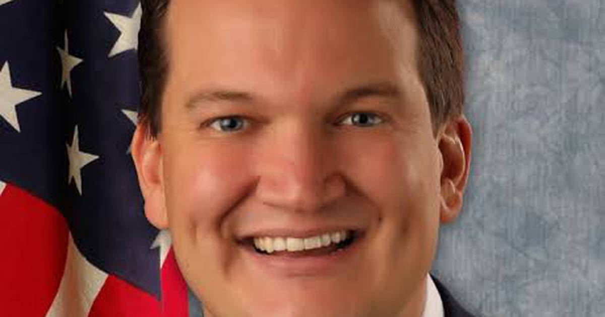 Chesney: Democrats talk affordability while making life in Illinois more expensive