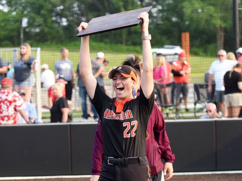 Taylor Norkus’ 10th-inning walk-off single sends Beecher back to state