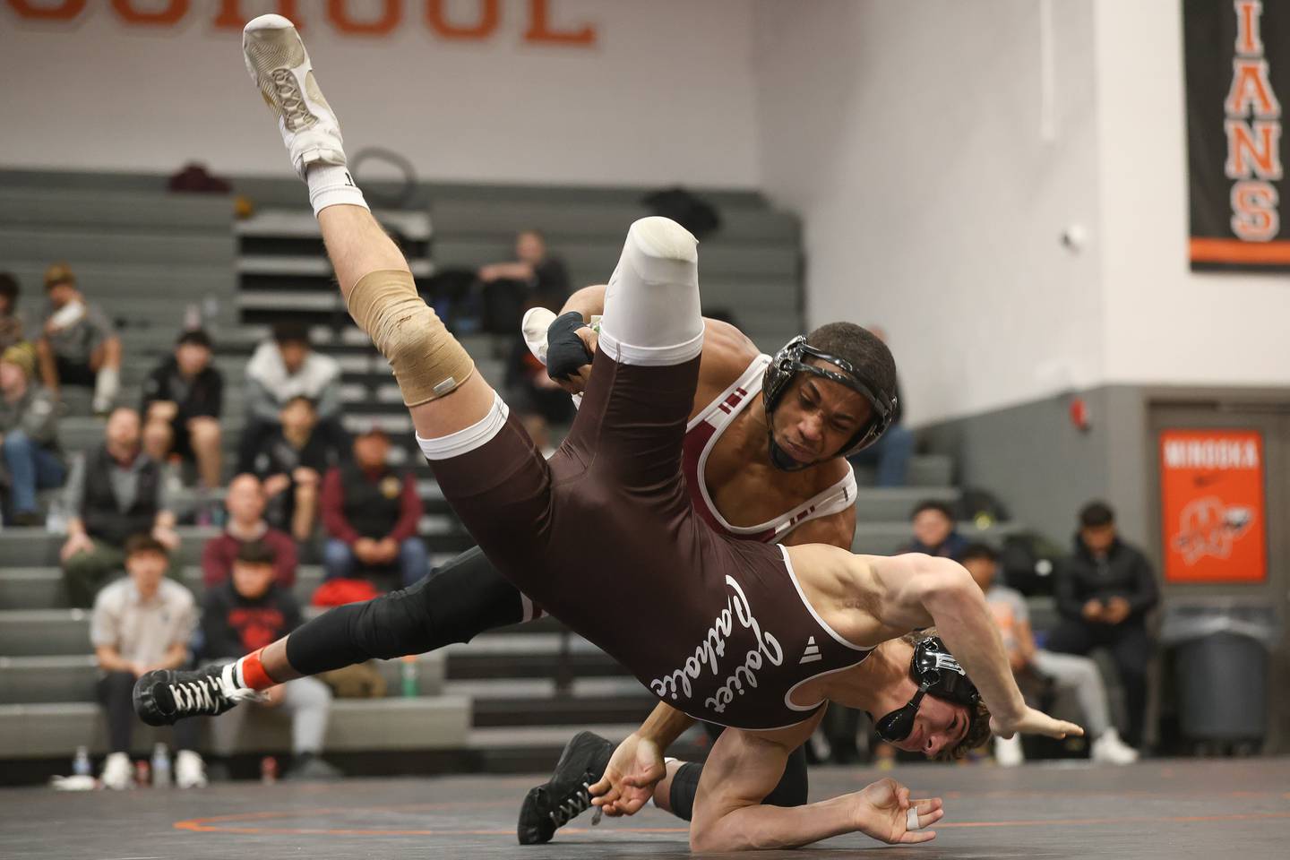 Lockport’s Justin Wardlow drops Joliet Catholic’s Nolan Vogel in the Class 3A Minooka Regional 157 pound championship on Saturday, Jan. 31, 2026 in Minooka.