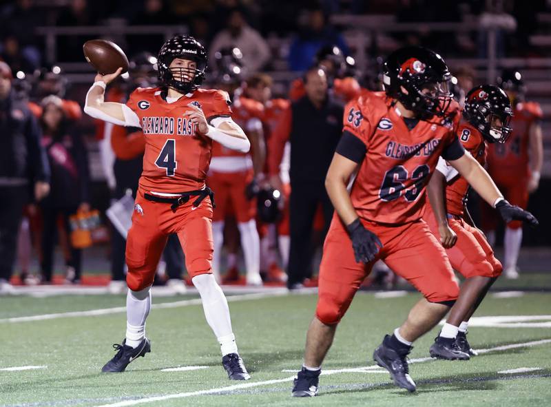 Glenbard East's Michael Nee (4) passes during the varsity football game between Riverside Brookfield and Glenbard East on Friday, Oct. 24, 2025 in Lombard, IL.