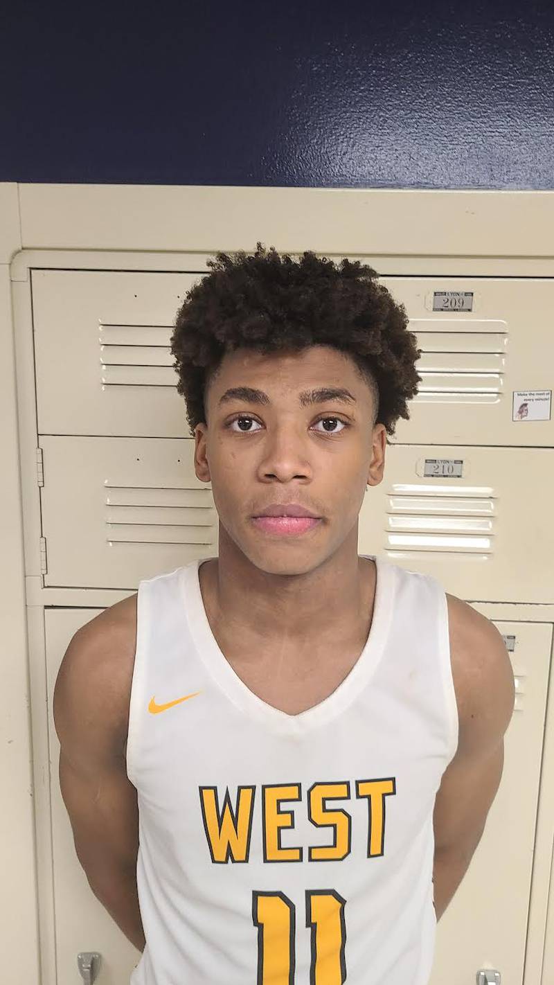 Joliet West's Jeremy Fears scored 32 points in the Tigers' opening round win over Bloomington at the Pontiac Holiday Tournament on Wednesday.