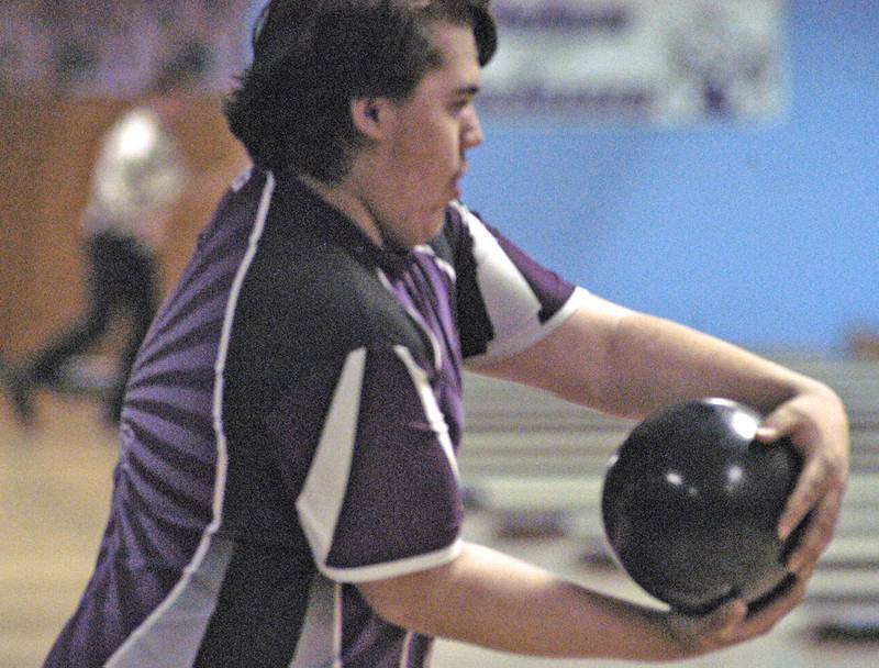 Wyatt Miller approaches the pins at Plum Hollow in Dixon. Oregon is hosted the boys bowling sectional Saturday, Jan. 25, 2025 at Plum Hollow in Dixon