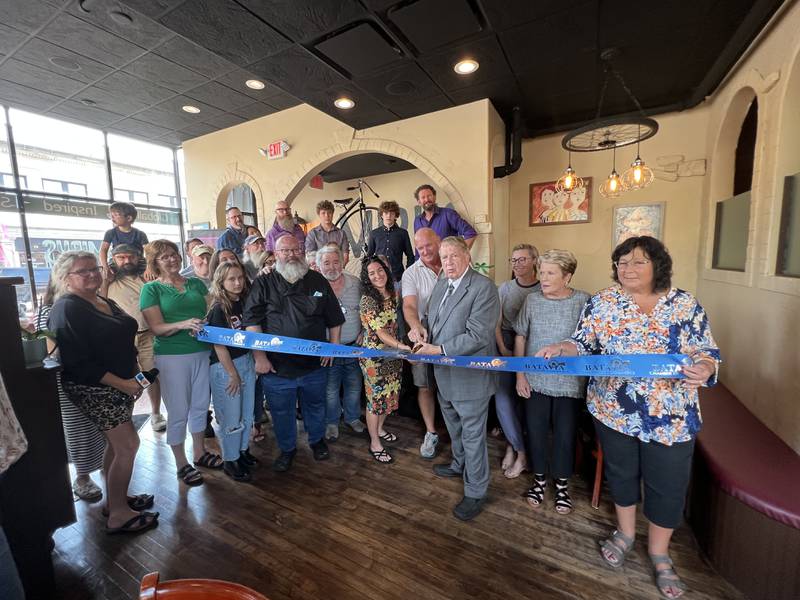 Mirus Batavia celebrated is status as the latest addition to the Batavia dining scene with a ribbon-cutting ceremony alongside the Batavia Chamber of Commerce at its 15 E. Wilson Street location.