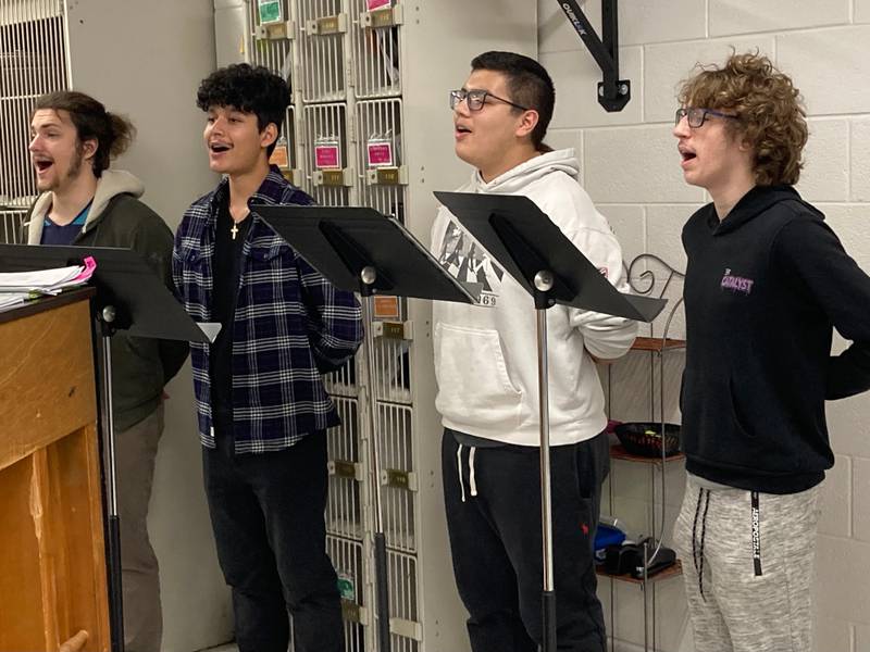 Plano High School madrigal singers prepare for the upcoming shows.