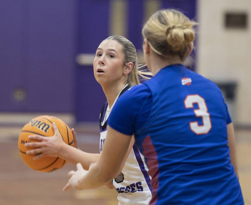 Dixon’s Morgan Hargrave handles the ball against Genoa-Kingston Tuesday, Jan. 27, 2026.