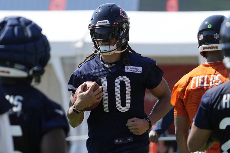 Chicago Bears wide receiver Chase Claypool works on the field during the team's training camp, Thursday, July 27, 2023, in Lake Forest.