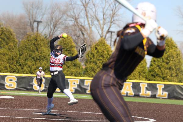 Bradley-Bourbonnais rides hot bats, 5 shutout innings from Abbie Hofbauer to 17-0 win at Herscher