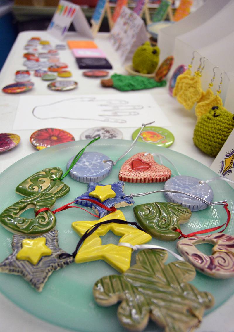 Arts and crafts hand made by Illinois Valley Community College art students and faculty will be on sale in the college lobby on Tuesday and Wednesday, Dec. 3-4. The activity marks the club’s first sale, with proceeds financing a trip for students to visit the Art Institute in Chicago.