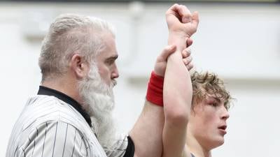 Marian Central wins IHSA Class 2A boys wrestling regional at Harvard