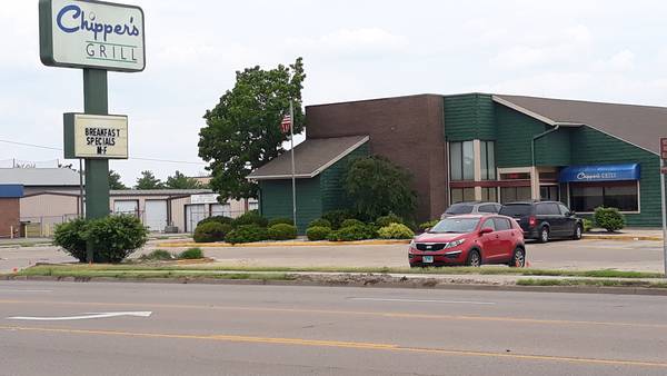 Streator’s Leading Ladies donate to Guardian Angel