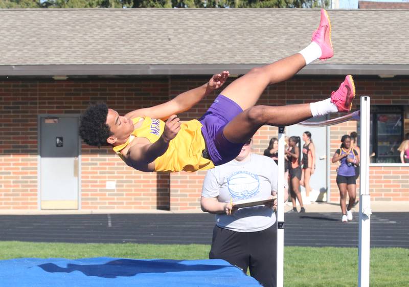 Mendota's Mariyah Elam competes in the high jump during the Ferris Invitational on Monday, April 15, 2024 at Princeton High School.