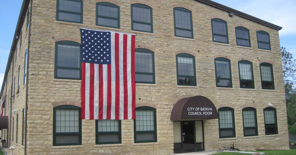 Batavia officials approve Quarry Beach project, honor teacher during City Council meeting - Vimarsana News