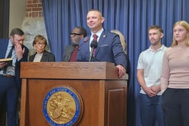 Illinois Republican senator pushes to outlaw abortion, loses leadership spots