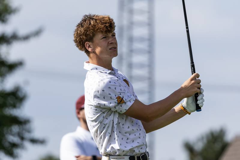 Lockport’s Zachary Skrzpiec watches his drive at the 10th hole during the IHSA Boys’ Class 3A Sectional at Wedgewood Golf Course in Plainfield on Oct. 6, 2025.