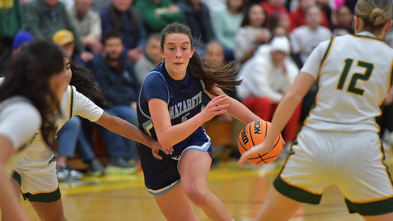 Sophia Towne, Nazareth back at state, chasing second IHSA state championship this weekend