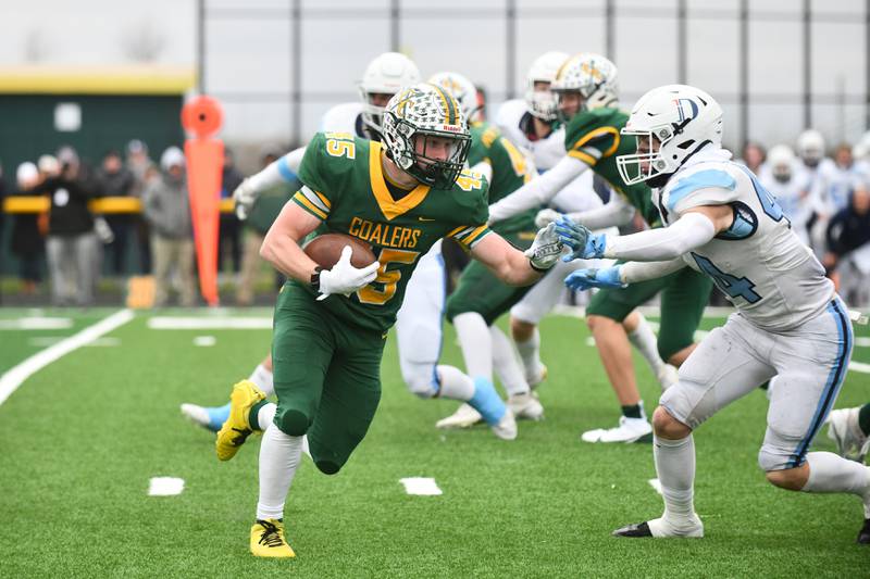 Coal City's Landin Benson runs the ball Saturday, Nov. 23, 2024, during the Coalers' 21-14 loss to the Rams in the IHSA Class 4A Playoffs semifinal game.