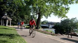 Kayak, bike & run the Fox River Trail with these seasonal outdoor events 
