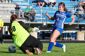 Girls soccer: LaSalle-Peru spreads the wealth at Princeton