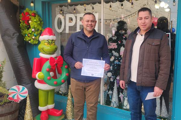 Rock Falls Tourism announces business window, house decorating contest winners
