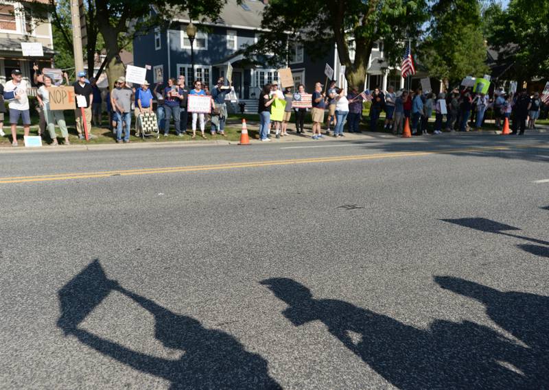 LaGranges participates in the nationwide No Kings Day Rally Saturday June 14, 2025.