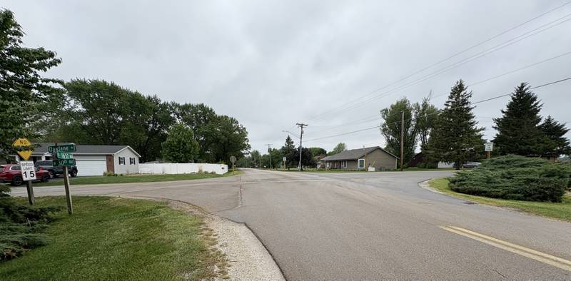 The intersection of Caton Road and North 30th Road in Ottawa will be closed to through traffic Wednesday morning for utility work.