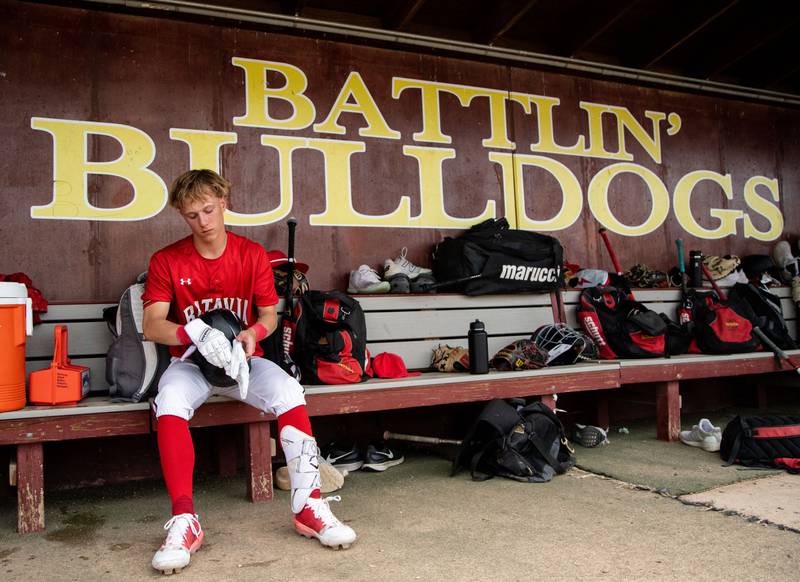 Batavia second baseman Chase Hampton prepares for his at-bat during the Class 4A Regional semifinal against St. Charles North at Batavia High School in Batavia on Thursday, May 29, 2025.