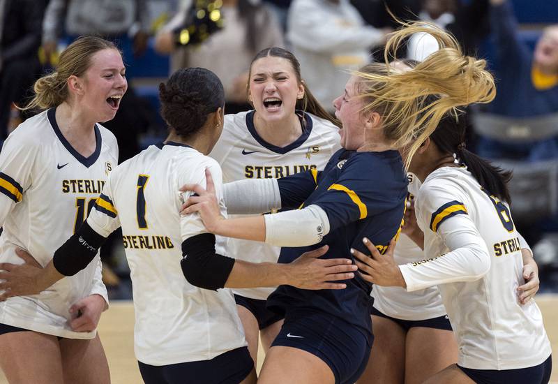 Sterling celebrates their first set win over Morris Thursday, Oct. 30, 2025, in the Class 3A volleyball regional.