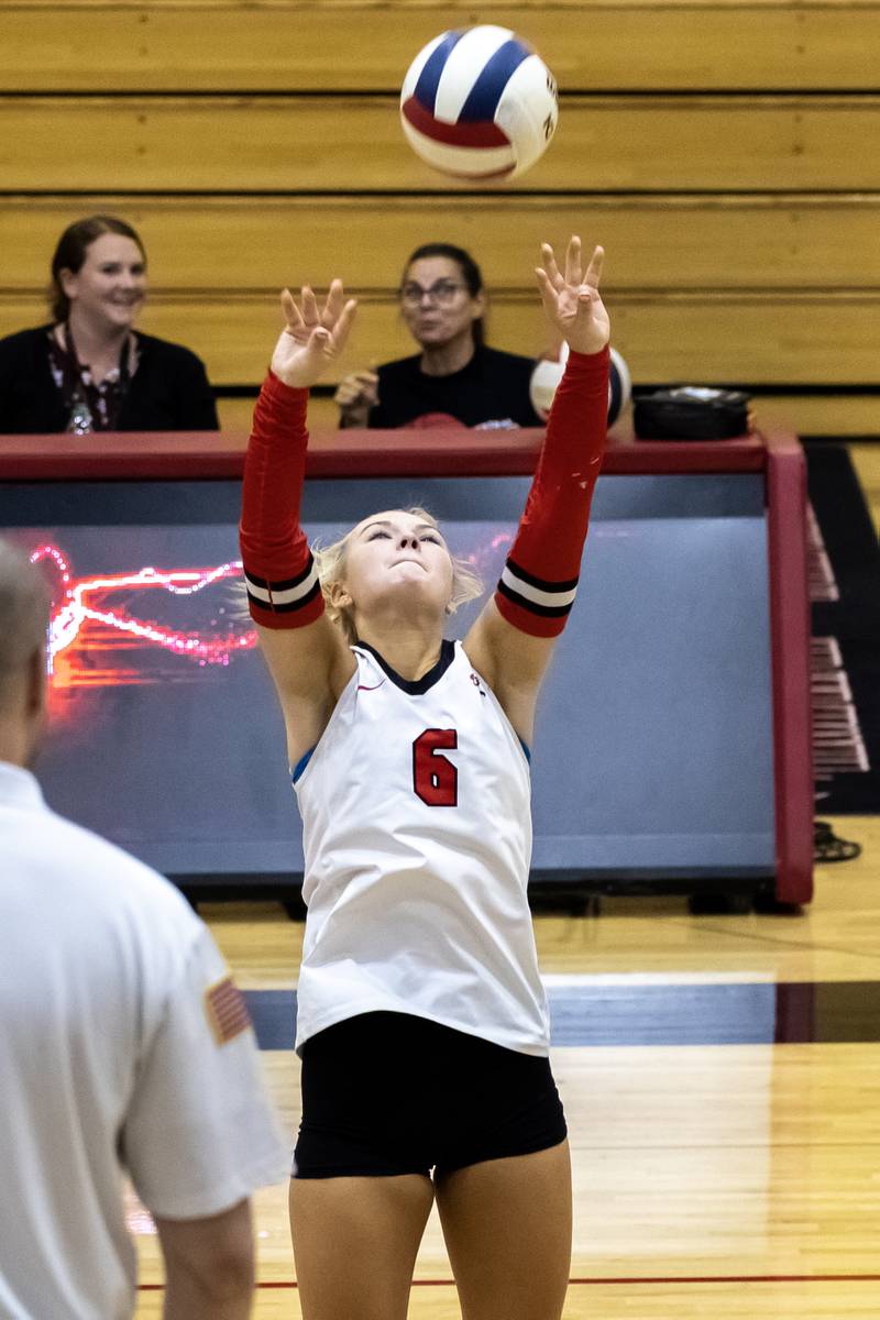 Lincoln-Way Central's Kaitlyn Hedrich sets-up a teammate during a varsity volleyball game against Lockport at Lincoln-Way Central on Oct. 9, 2025.