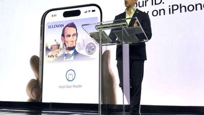 Illinois driver’s licenses, state IDs now fit in your iPhone