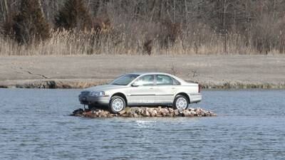 Photos: 22 roadside oddities in the Illinois Valley