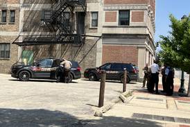 Police: Fleeing suspect in Joliet accused of possessing stolen firearm