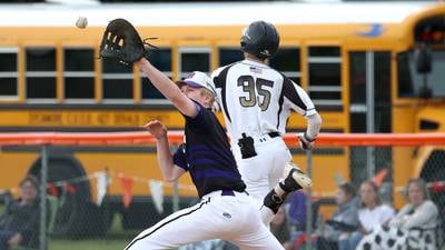 Jake Whelan’s clutch triple lifts Dixon past Sycamore and into rematch with Sterling for regional title