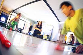 Teen air hockey tournament set for April 24 in DeKalb