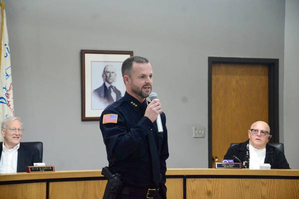 3 Dixon police officers honored for rescuing unresponsive person found  in vehicle idling in closed garage