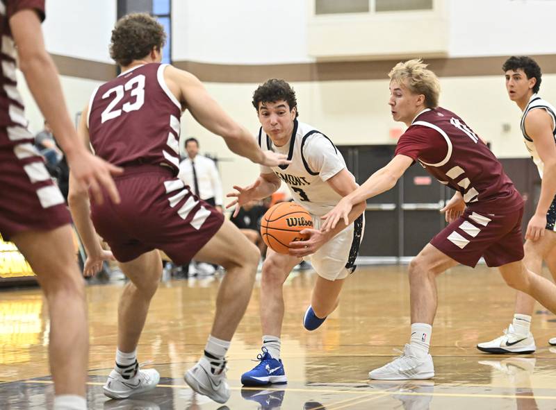 Lemont's Daniel Jaquez drives to the basket during the WJOL tournament championship game against Lockport on Saturday, NOV. 29, 2025, at Joliet.