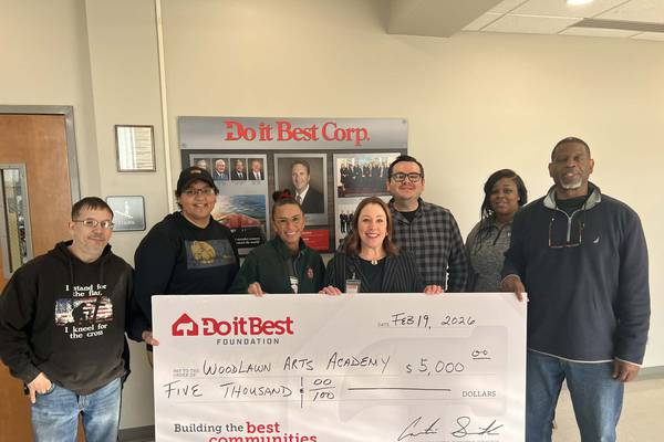 Woodlawn receives grant from Do It Best Foundation to support theater programs