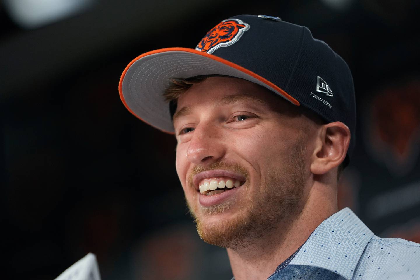 Dillon Thieneman, the Chicago Bears' first-round draft pick, 25th overall, speaks during an NFL football press conference Friday, April 24, 2026, at Halas Hall in Lake Forest, Ill. (AP Photo/Erin Hooley)