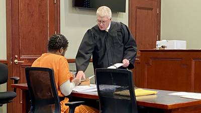 Man declines prosecutors’ 24-year plea offer as DeKalb bank robbery trial looms