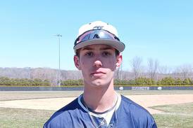 Lemont seizes opportunities in besting Lincoln-Way Central