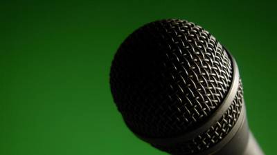 5 things to do in McHenry County: Candlelight skiing, Open Mic Night and more this weekend!