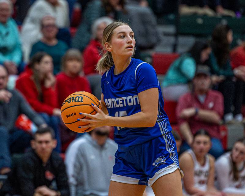 Ava Munson (15) of Princeton holds ball on Saturday, Feb. 7, 2026 in Sellett Gymnasium at L-P High School.